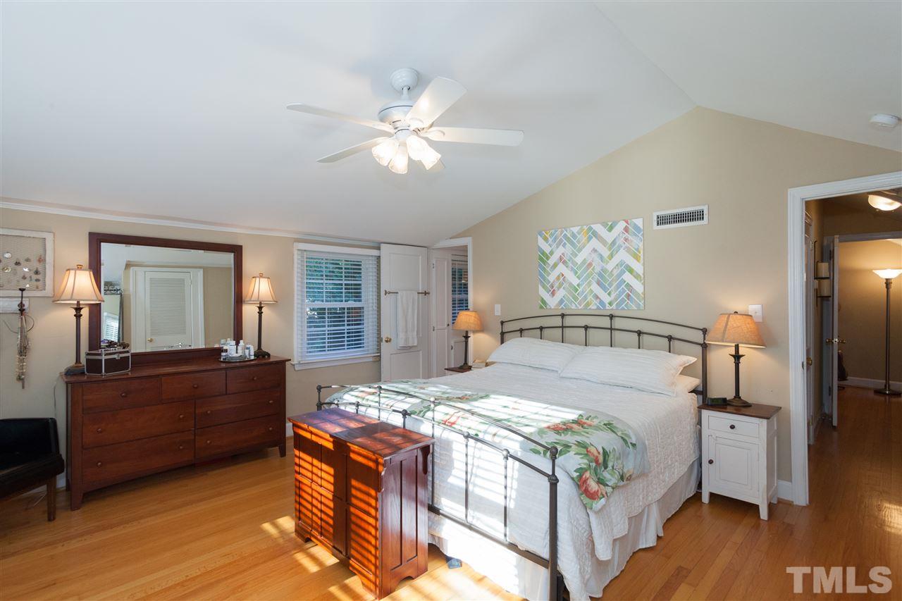 402 East Whitaker Mill Road Raleigh, NC 27608 - Photo 17 of 25