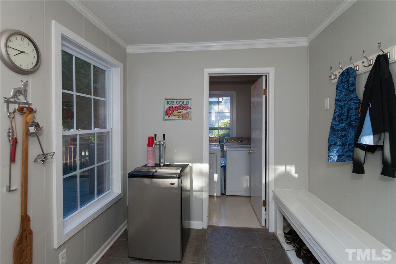 402 East Whitaker Mill Road Raleigh, NC 27608 - Photo 23 of 25