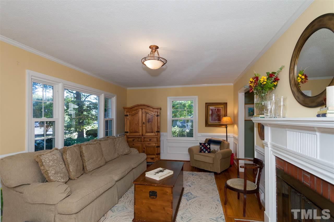 402 East Whitaker Mill Road Raleigh, NC 27608 - Photo 4 of 25