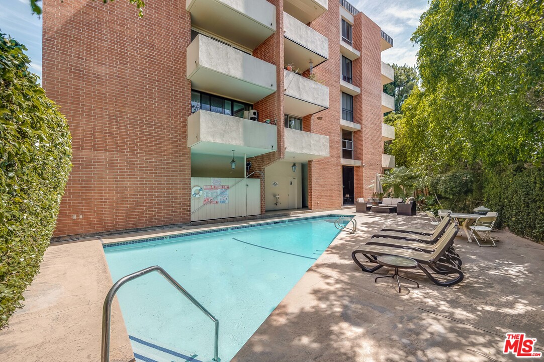 11750 Sunset Boulevard, Unit 123 Los Angeles, CA 90049 - Photo 6 of 31