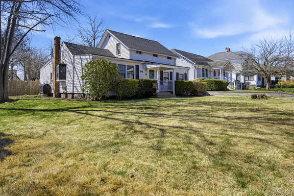 $599,000 | 94 East Lakewood Street, Patchogue, NY 11772