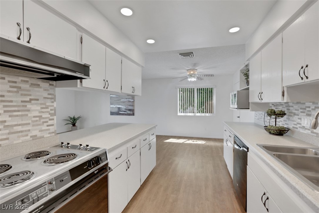 415 Emerald Circle Henderson, NV 89002 - Photo 28 of 65