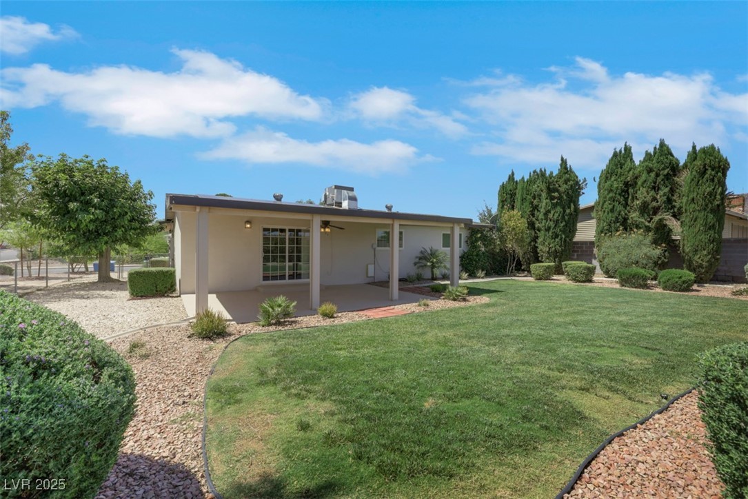 415 Emerald Circle Henderson, NV 89002 - Photo 62 of 65