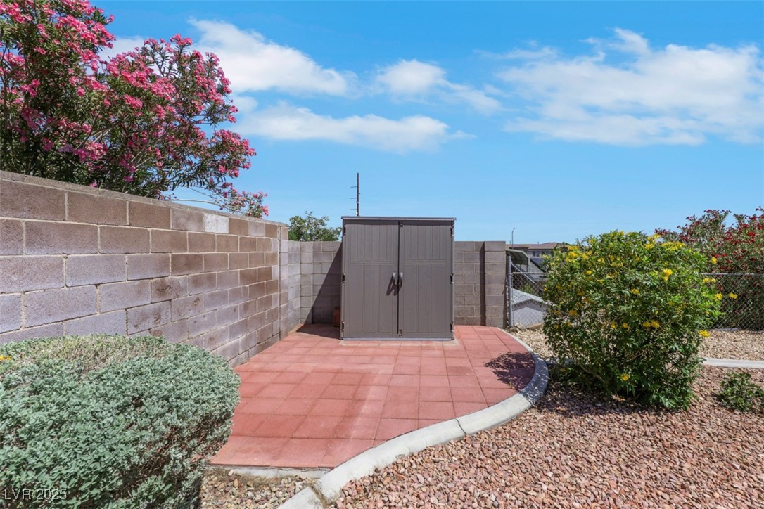 415 Emerald Circle Henderson, NV 89002 - Photo 65 of 65