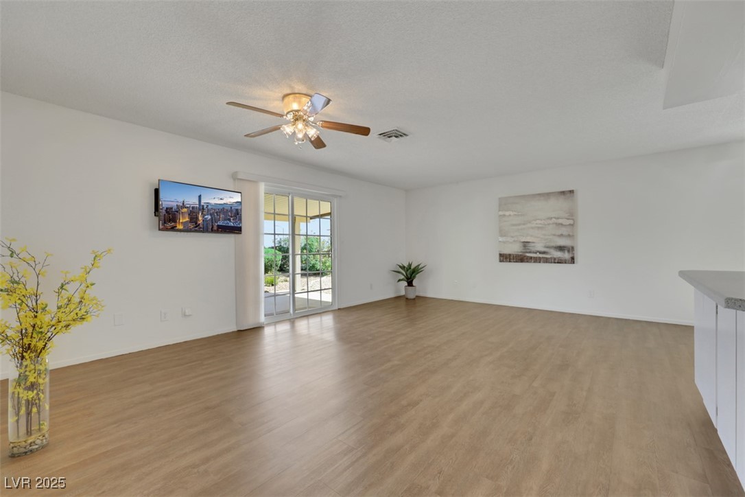 415 Emerald Circle Henderson, NV 89002 - Photo 9 of 65