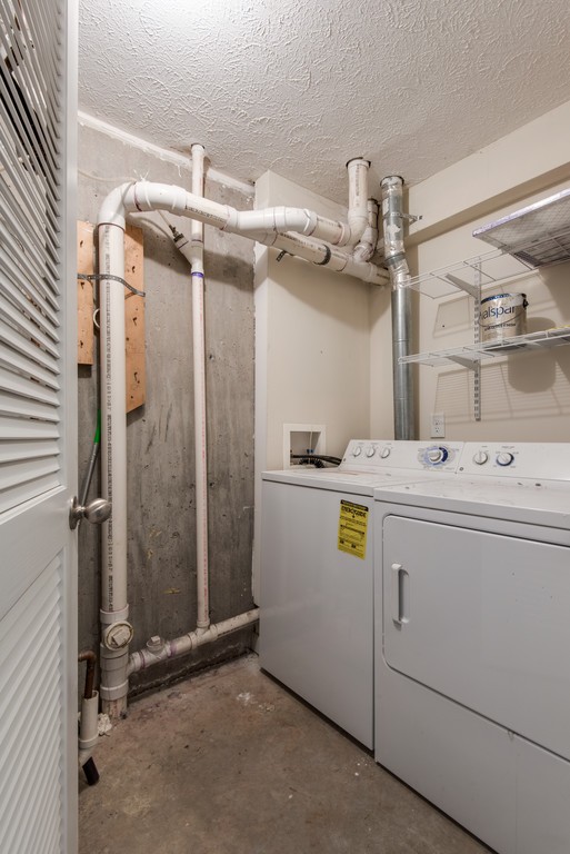 7831 Heaton Way Nashville, TN 37211 - Photo 33 of 35 a utility room with dryer and washer