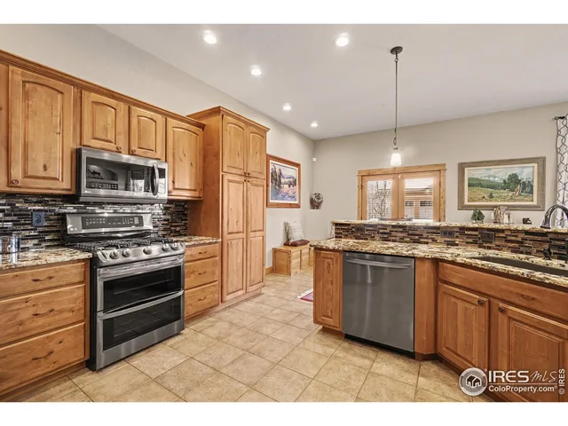 $919,900 | 910 Owl Grove Place, Loveland, CO 80537