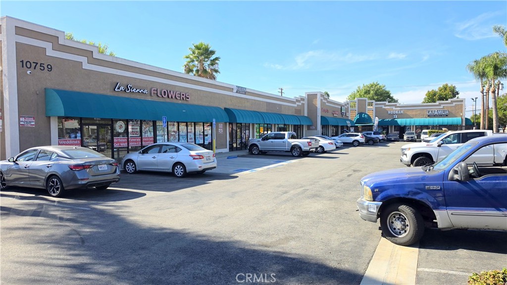 10759 Magnolia Avenue, Unit H Riverside, CA 92505 - Photo 15 of 19 Gallery Image 15