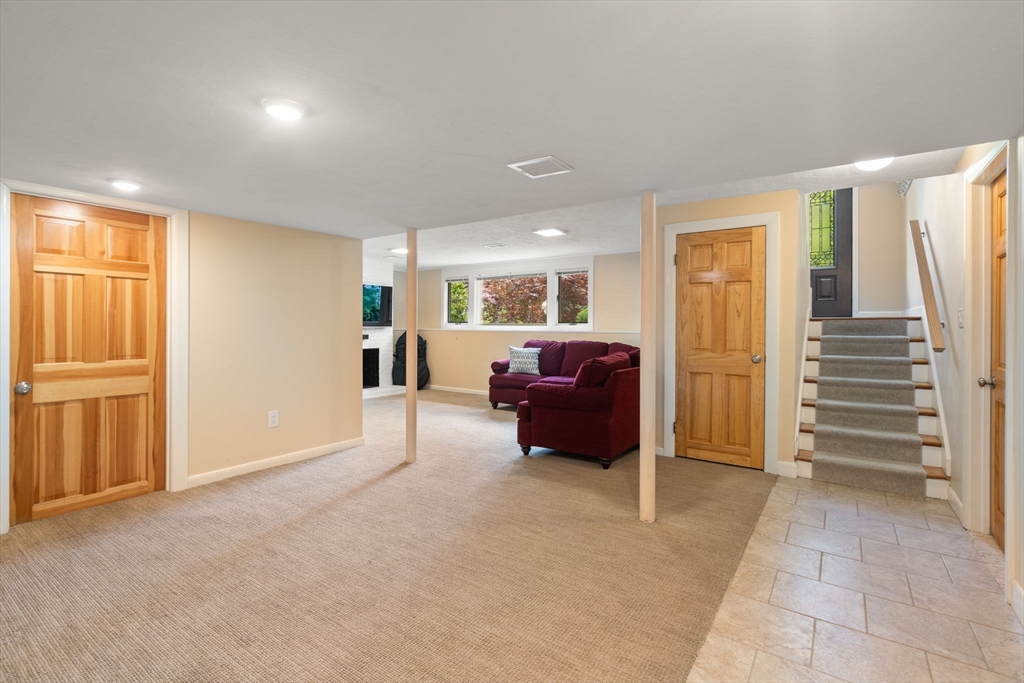 28 Brooks Road Wayland, MA 01778 - Photo 32 of 42 Gallery Image 32