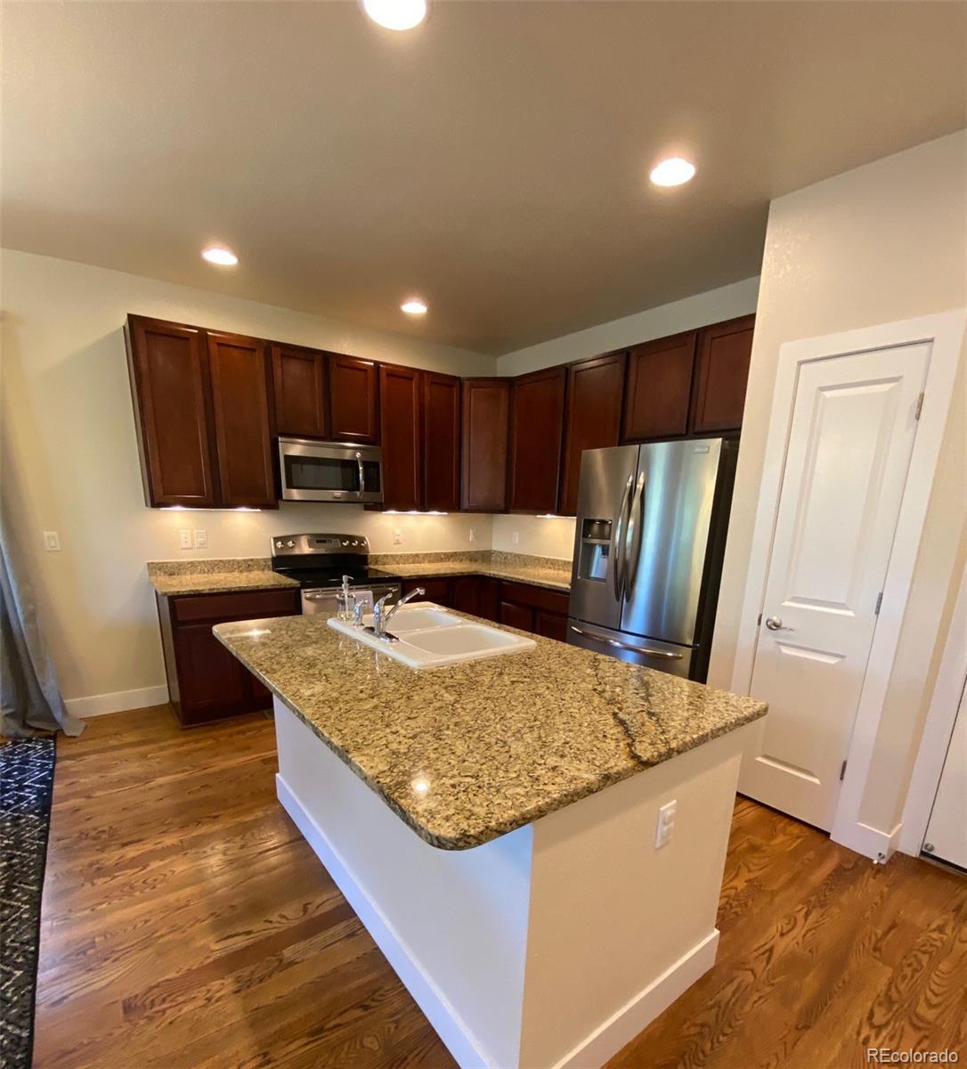 10597 Rutledge Street Parker, CO 80134 - Photo 11 of 29 Gallery Image 11