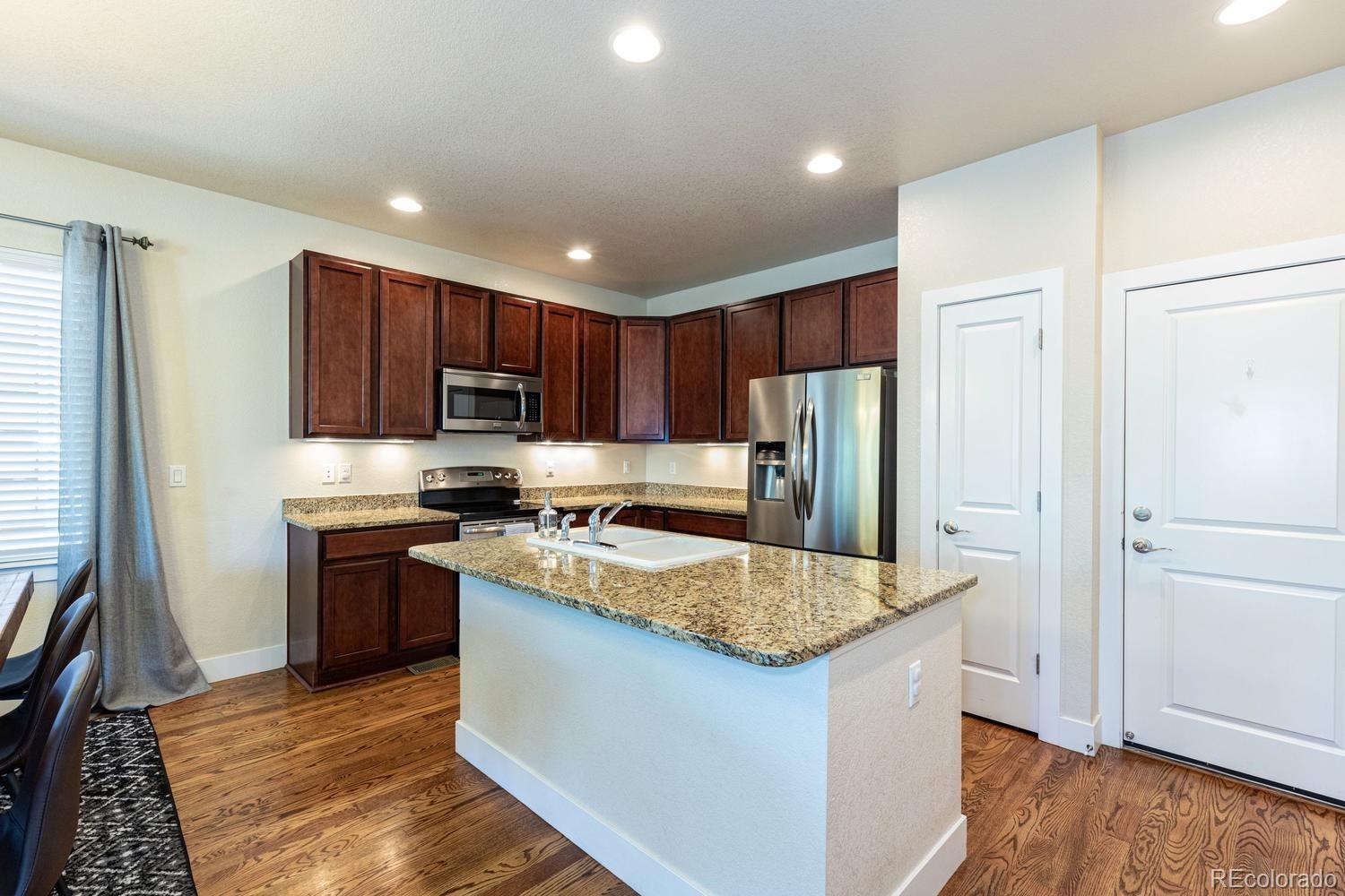 10597 Rutledge Street Parker, CO 80134 - Photo 12 of 29 Gallery Image 12