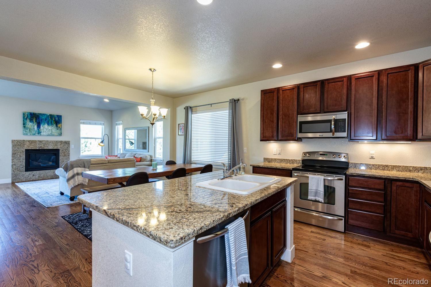 10597 Rutledge Street Parker, CO 80134 - Photo 13 of 29 Gallery Image 13