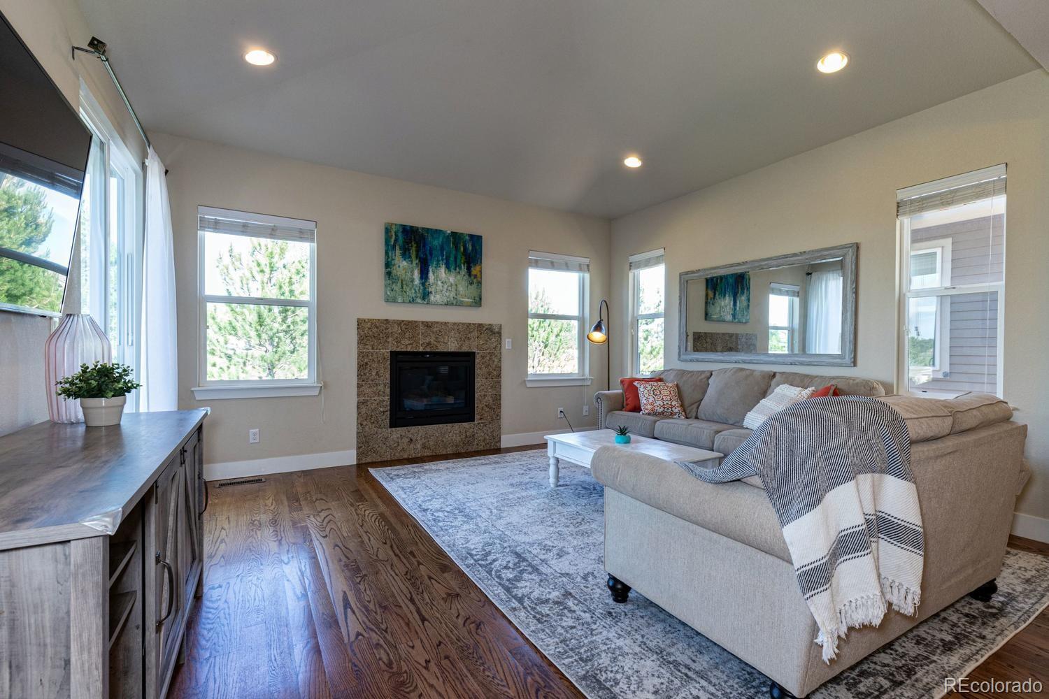 10597 Rutledge Street Parker, CO 80134 - Photo 5 of 29 Gallery Image 5
