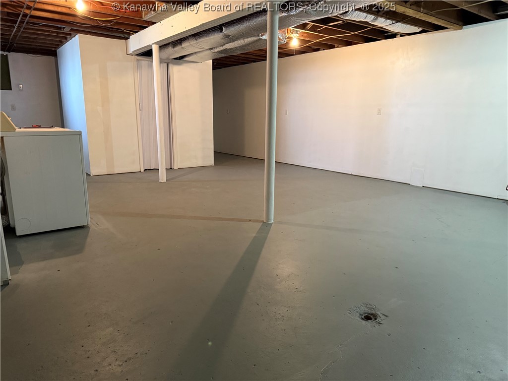 1522 Smith Road Charleston, WV 25314 - Photo 22 of 25 Gallery Image 22