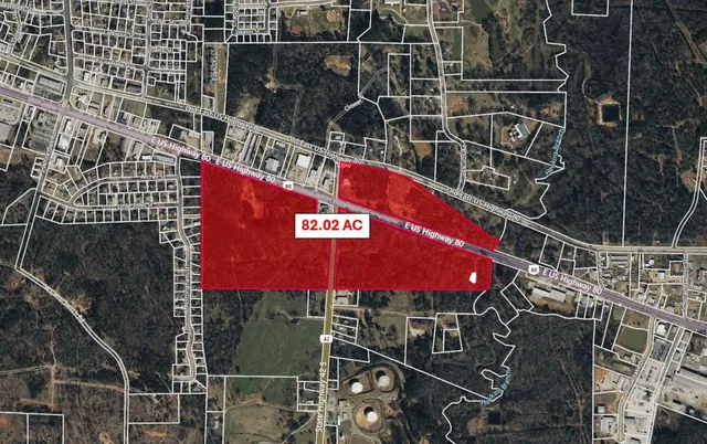 $1,250,000 | 607 Highway 80, White Oak, TX 75693