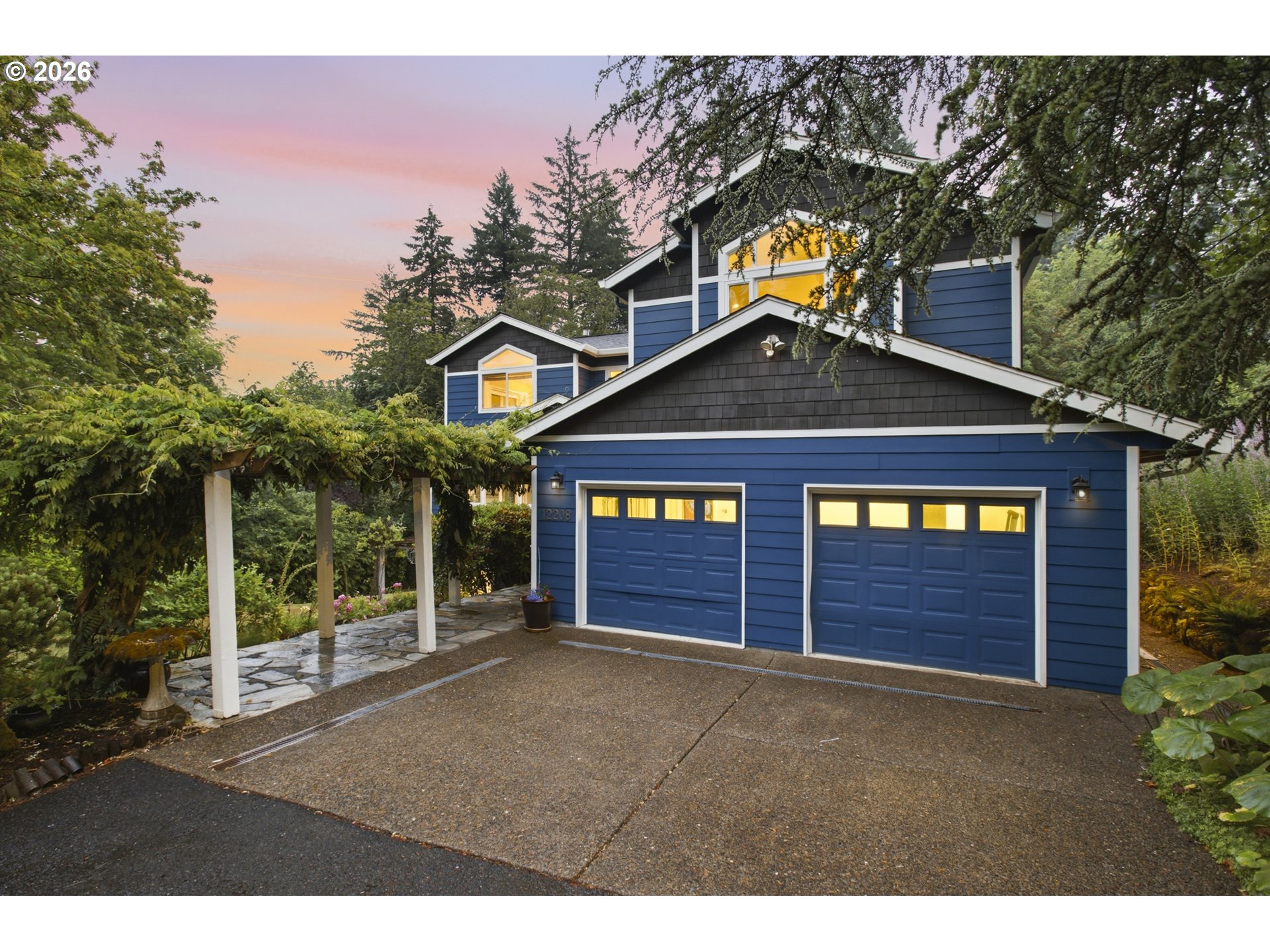 12208 Southwest 34th Avenue Portland, OR 97219 - Photo 2 of 47