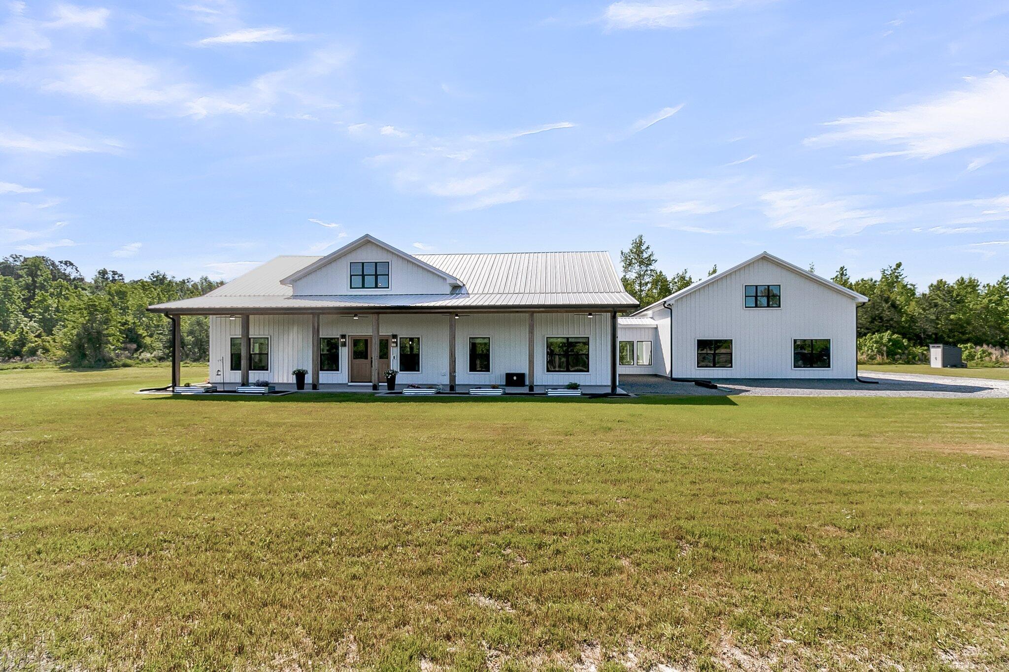 733 Oakridge View Trail Ridgeville, SC 29472 - Photo 4 of 70 4