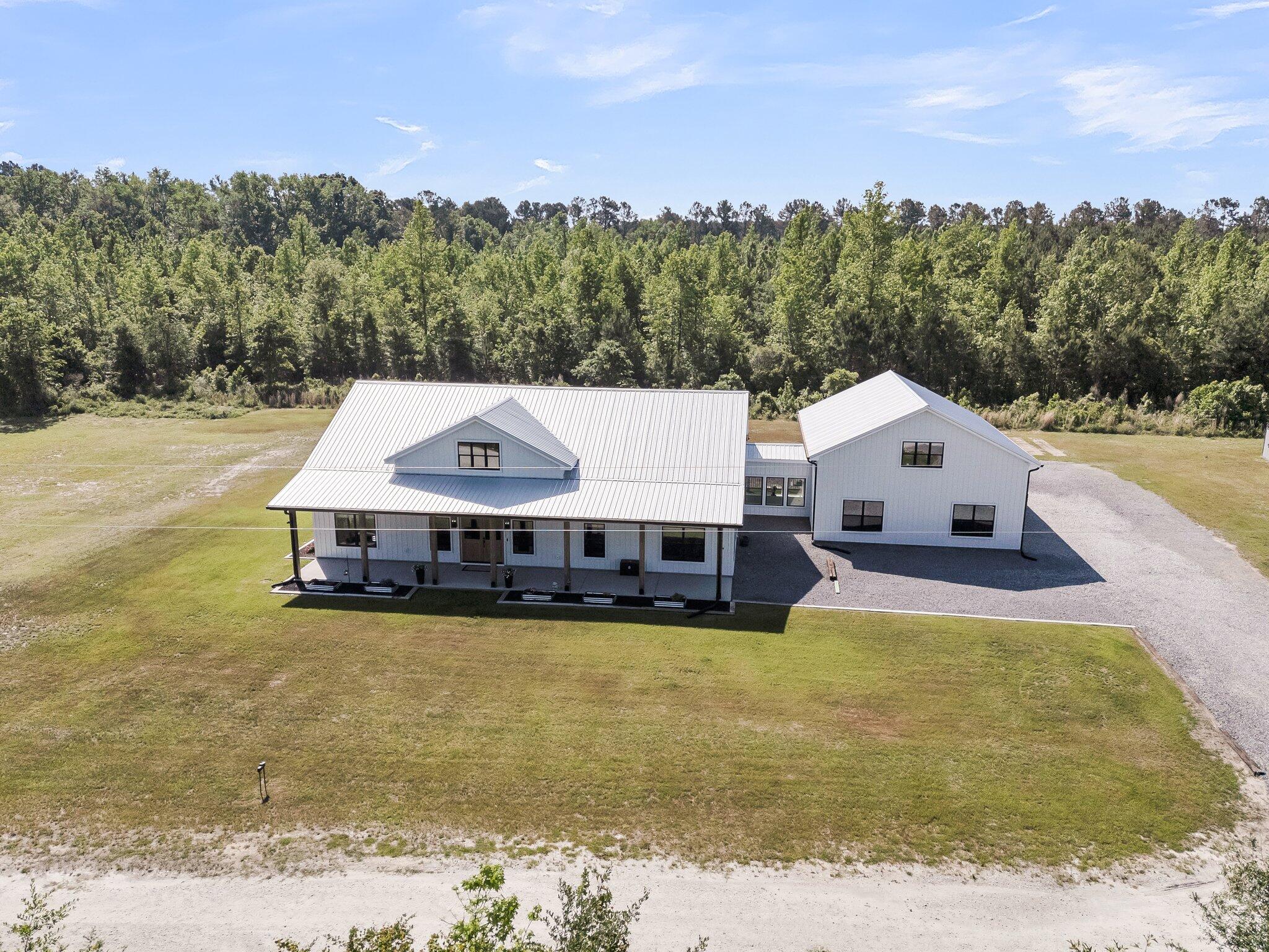 733 Oakridge View Trail Ridgeville, SC 29472 - Photo 7 of 70 7