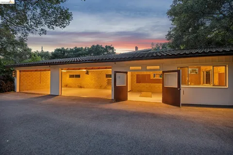 $4,295,000 | 51 Glen Alpine Road, Piedmont, CA 94611