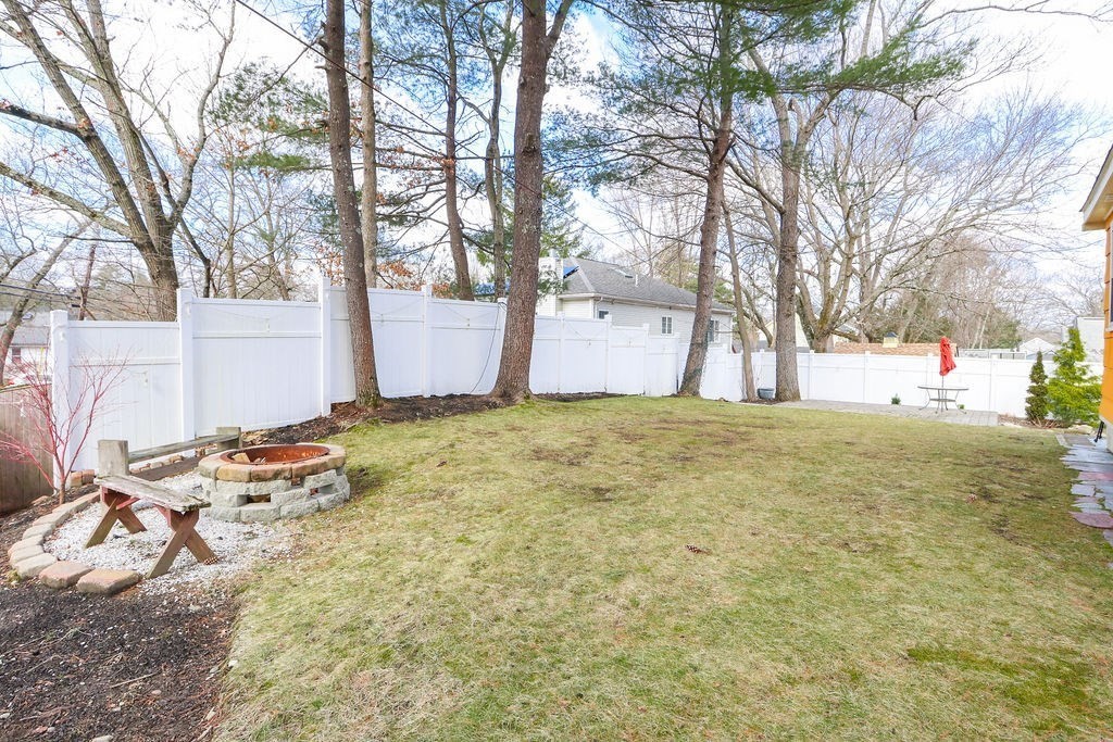 27 Erlandson Road Natick, MA 01760 - Photo 17 of 22 Gallery Image 17