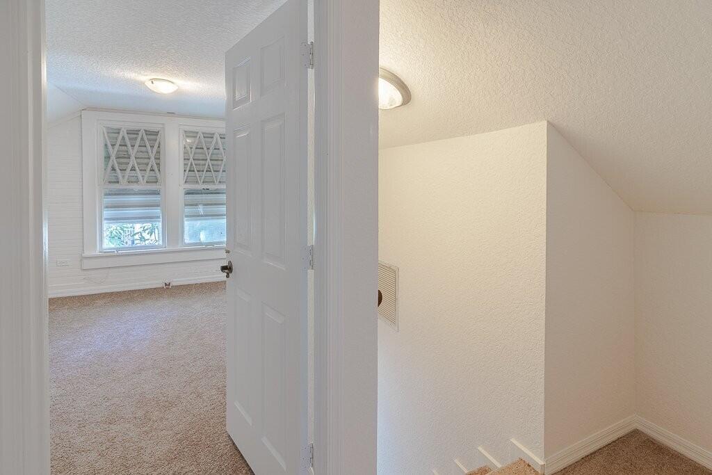 420 Southwest California Avenue Stuart, FL 34994 - Photo 13 of 20 420 SW California Avenue-18 (1)