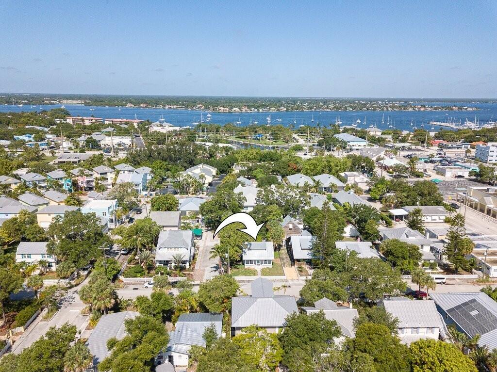 420 Southwest California Avenue Stuart, FL 34994 - Photo 19 of 20 420 SW California Avenue-28