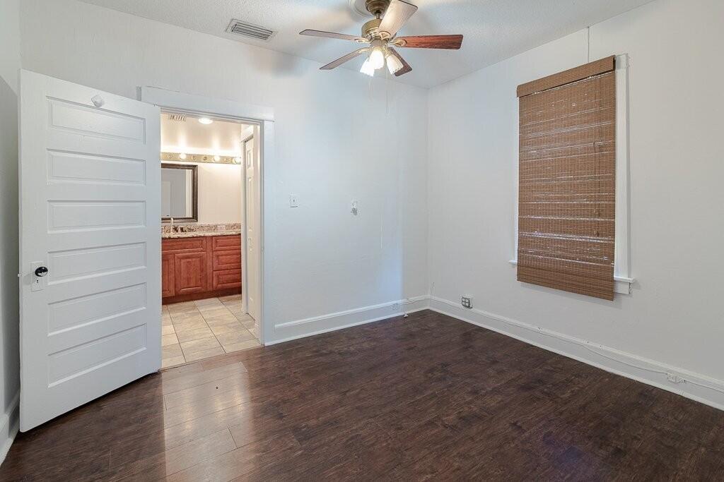 420 Southwest California Avenue Stuart, FL 34994 - Photo 7 of 20 420 SW California Avenue-11 (1)