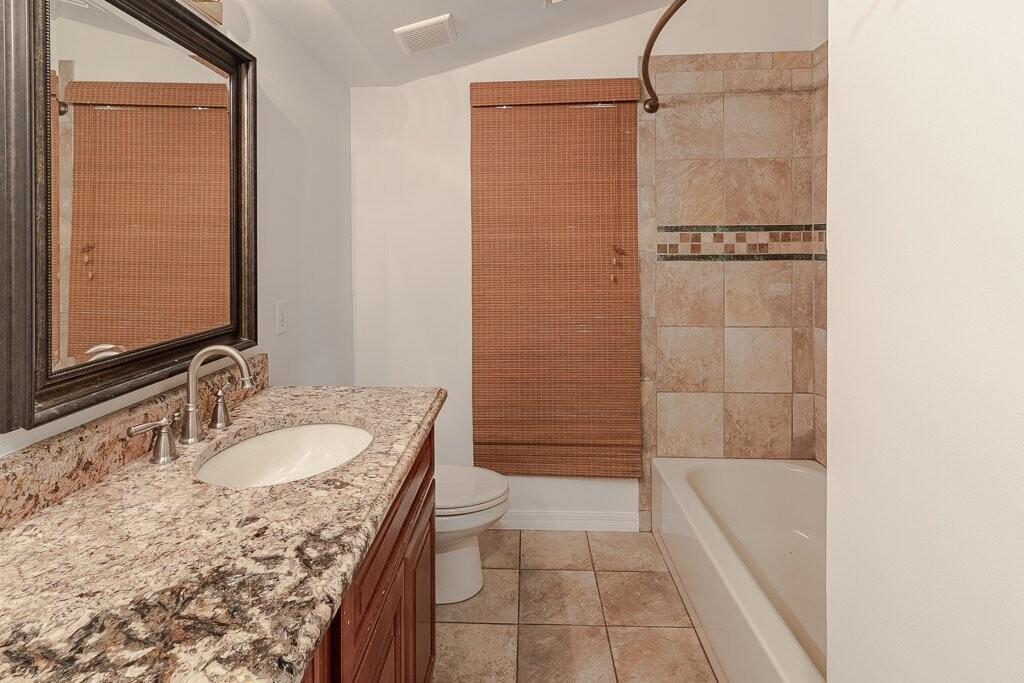 420 Southwest California Avenue Stuart, FL 34994 - Photo 10 of 20 420 SW California Avenue-14