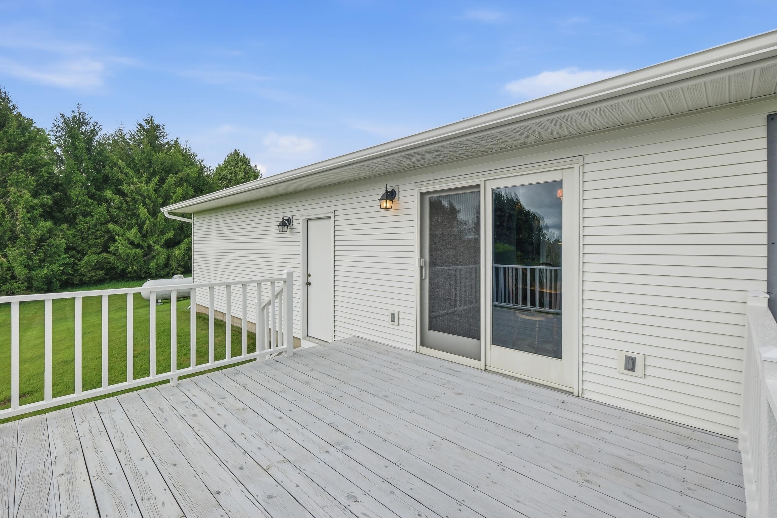 W5364 Windmill Ridge Road New Glarus, WI 53574 - Photo 27 of 66