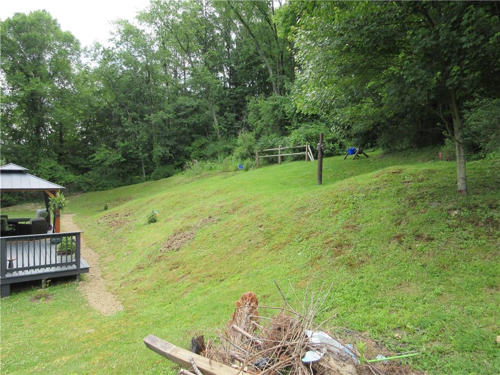 3118 Conway Wallrose Road Baden, PA 15005 - Photo 7 of 24