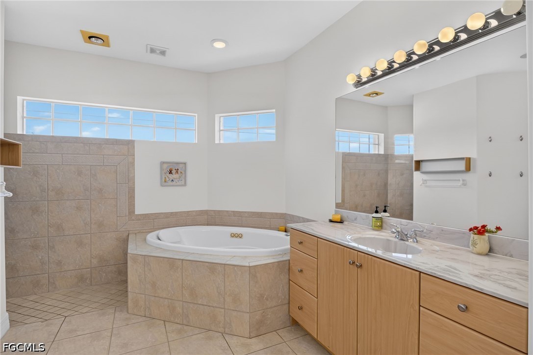 1012 Southwest 39th Terrace Cape Coral, FL 33914 - Photo 20 of 52 Gallery Image 20