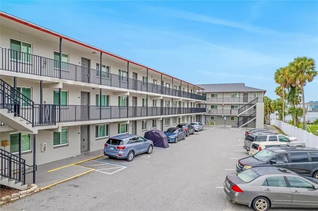 a car parked in front of a building