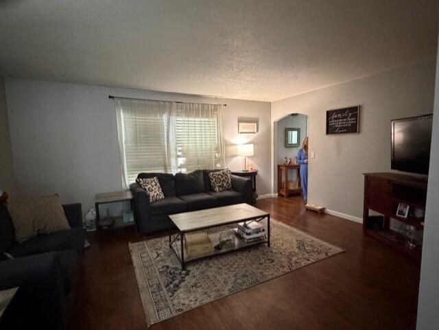 387 Left Penhook Road Harold, KY 41635 - Photo 2 of 18 e5df1bd7-097a-42fc-8110-69abbd73abb2