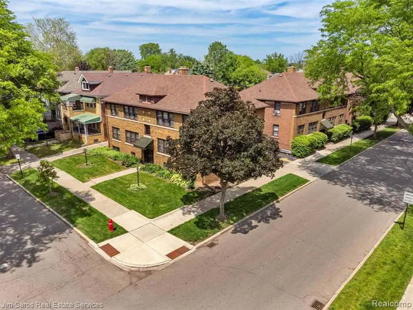 $1,200 | 1300 Maryland Street, Grosse Pointe Park, MI 48230
