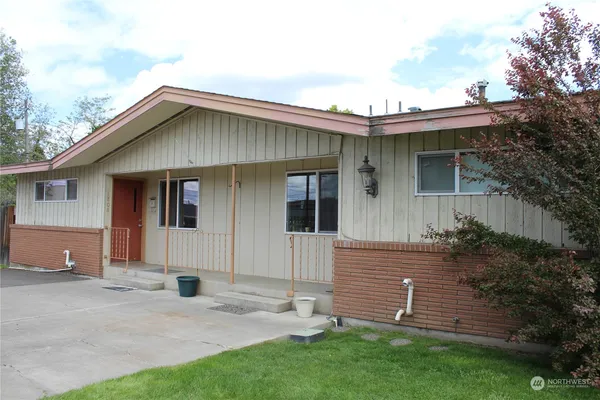 $620,000 | 1808 Evergreen Street, Walla Walla, WA 99362