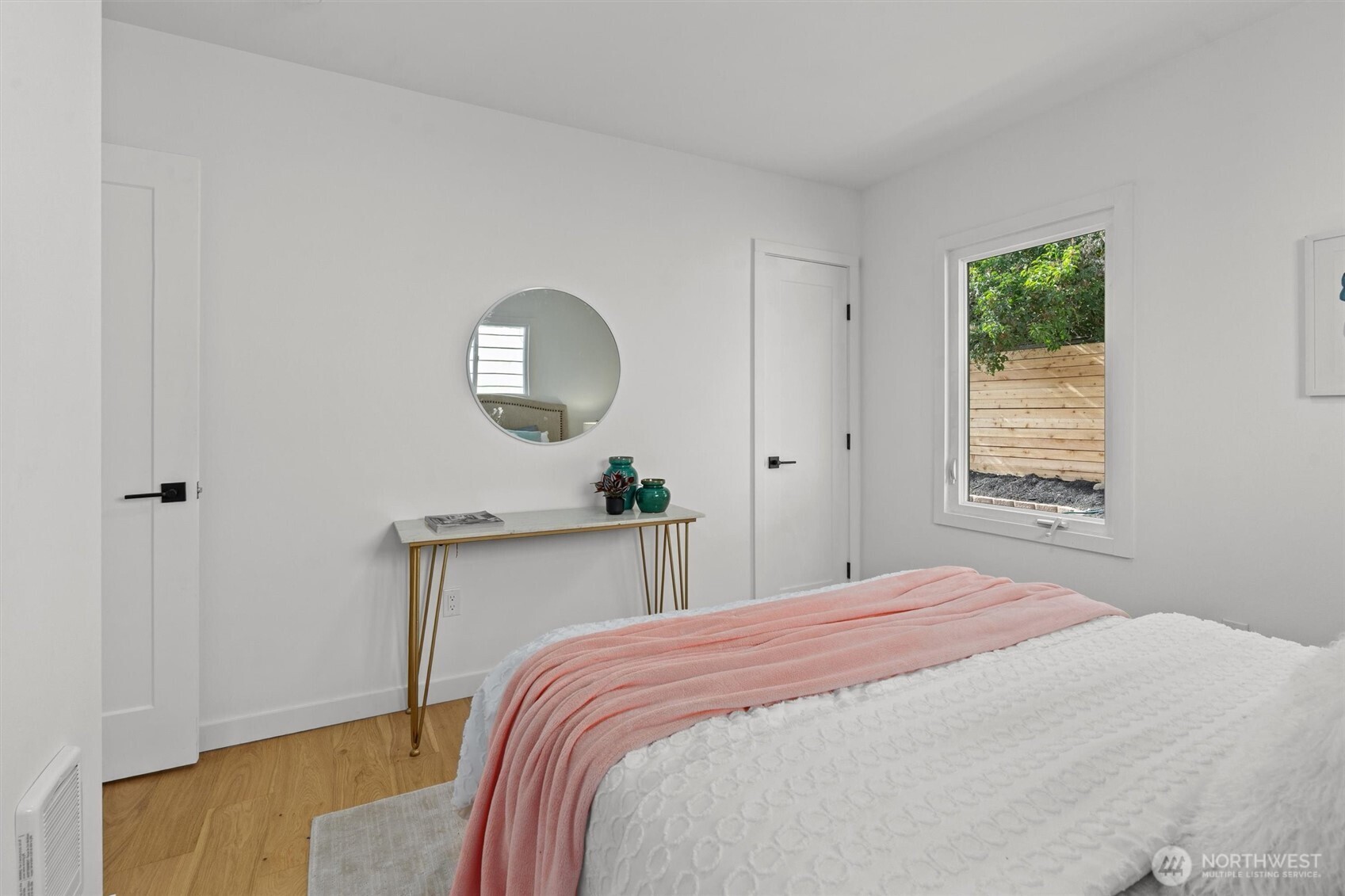 1608 North 38th Street Seattle, WA 98103 - Photo 19 of 39 Gallery Image 19