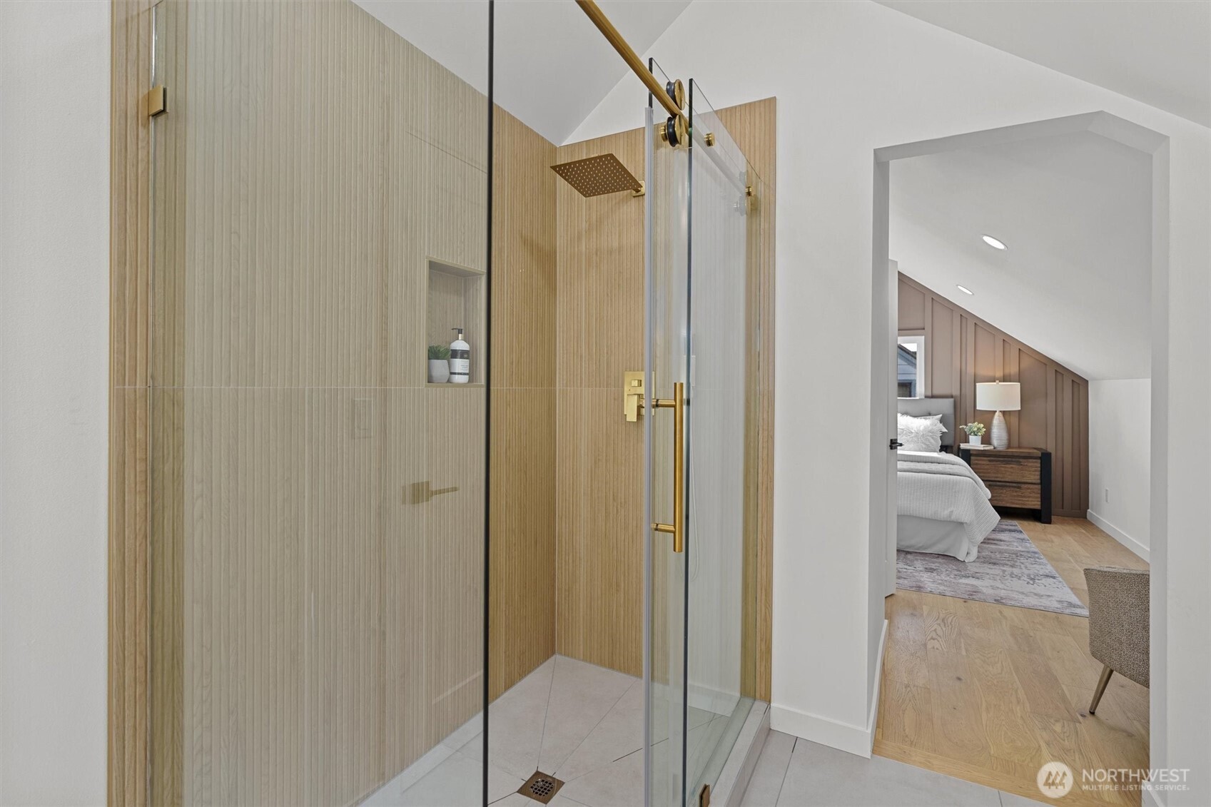 1608 North 38th Street Seattle, WA 98103 - Photo 34 of 39 Gallery Image 34