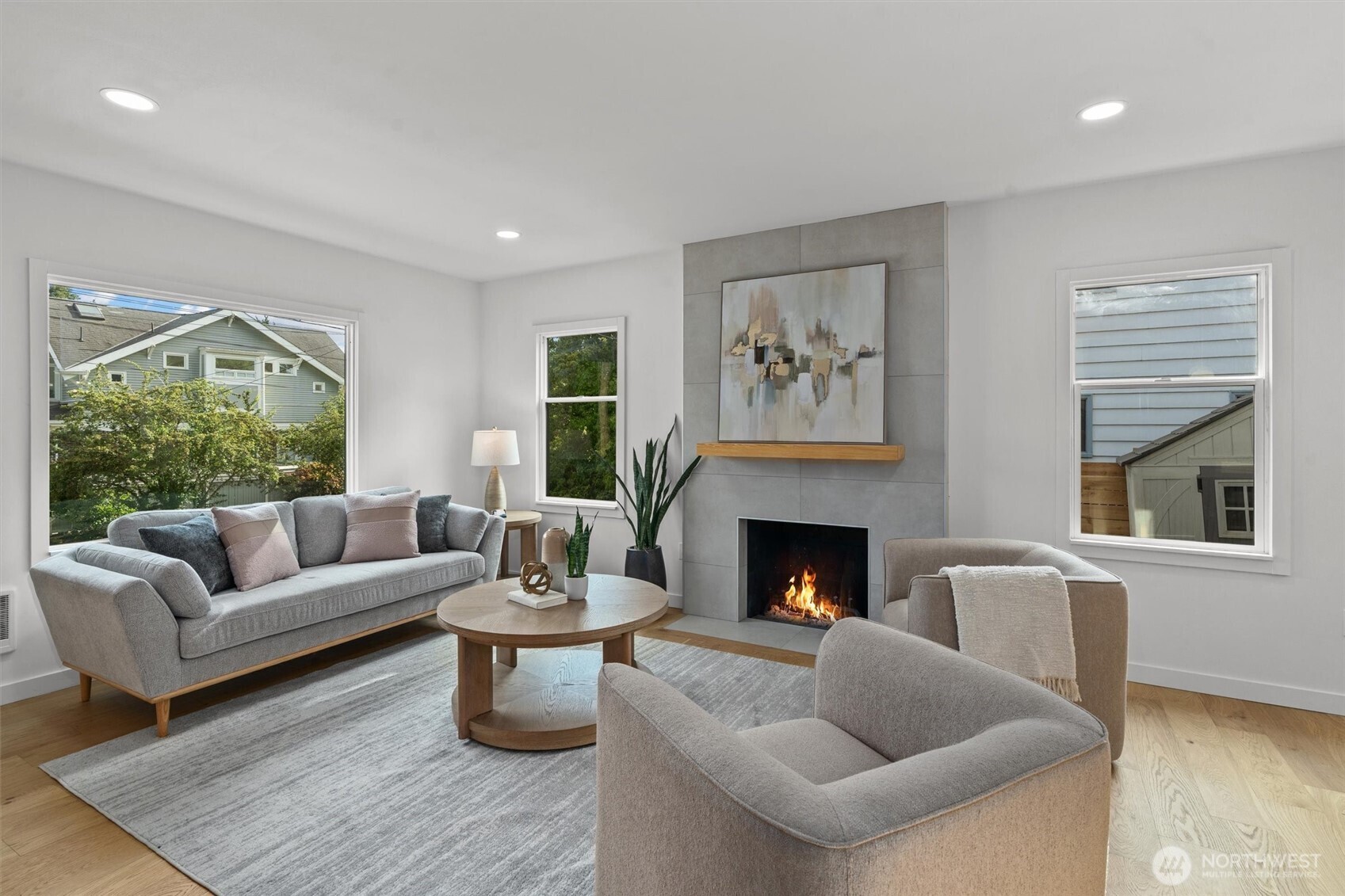 1608 North 38th Street Seattle, WA 98103 - Photo 4 of 39 Gallery Image 4
