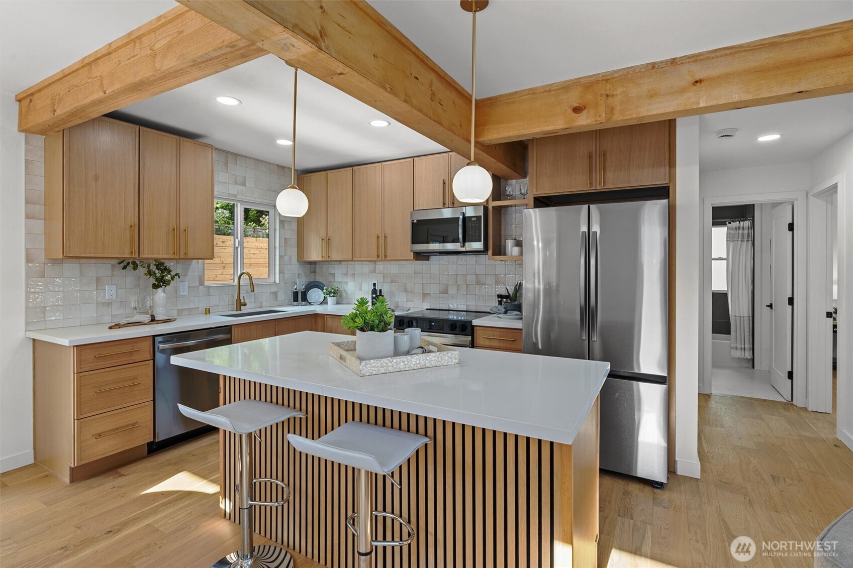 1608 North 38th Street Seattle, WA 98103 - Photo 7 of 39 Gallery Image 7
