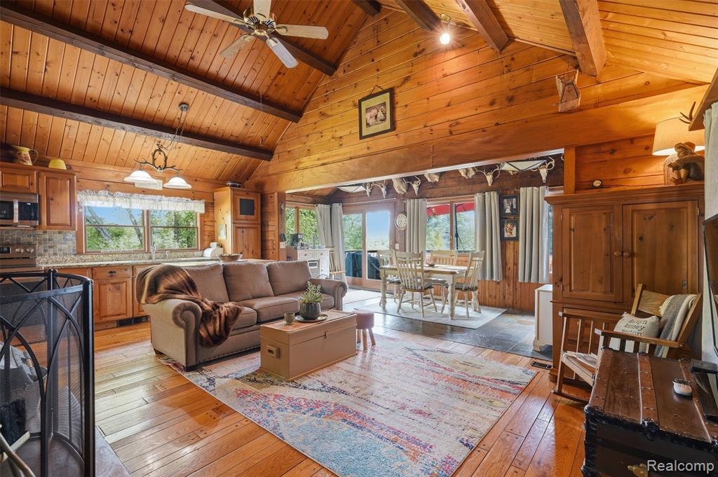 9317 East Lovejoy Road Linden, MI 48451 - Photo 14 of 62 Gallery Image 14