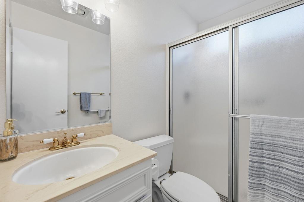 2736 Victoria Avenue Carlsbad, CA 92010 - Photo 22 of 41