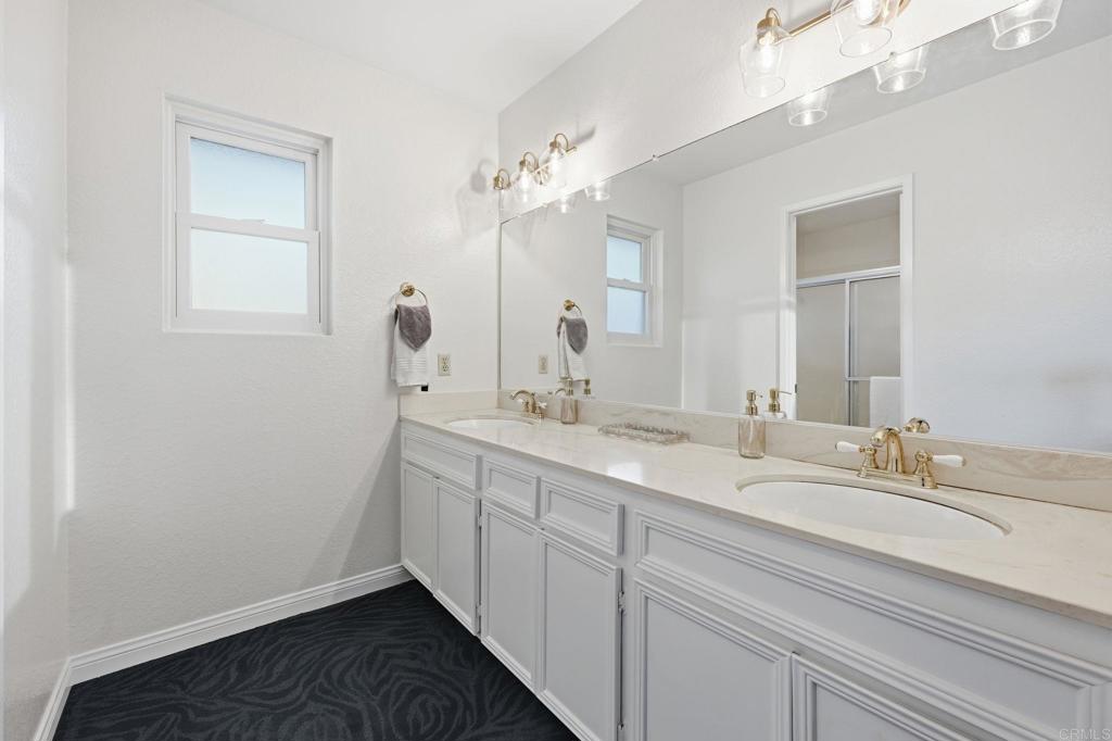 2736 Victoria Avenue Carlsbad, CA 92010 - Photo 27 of 41