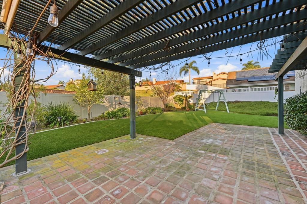 2736 Victoria Avenue Carlsbad, CA 92010 - Photo 36 of 41