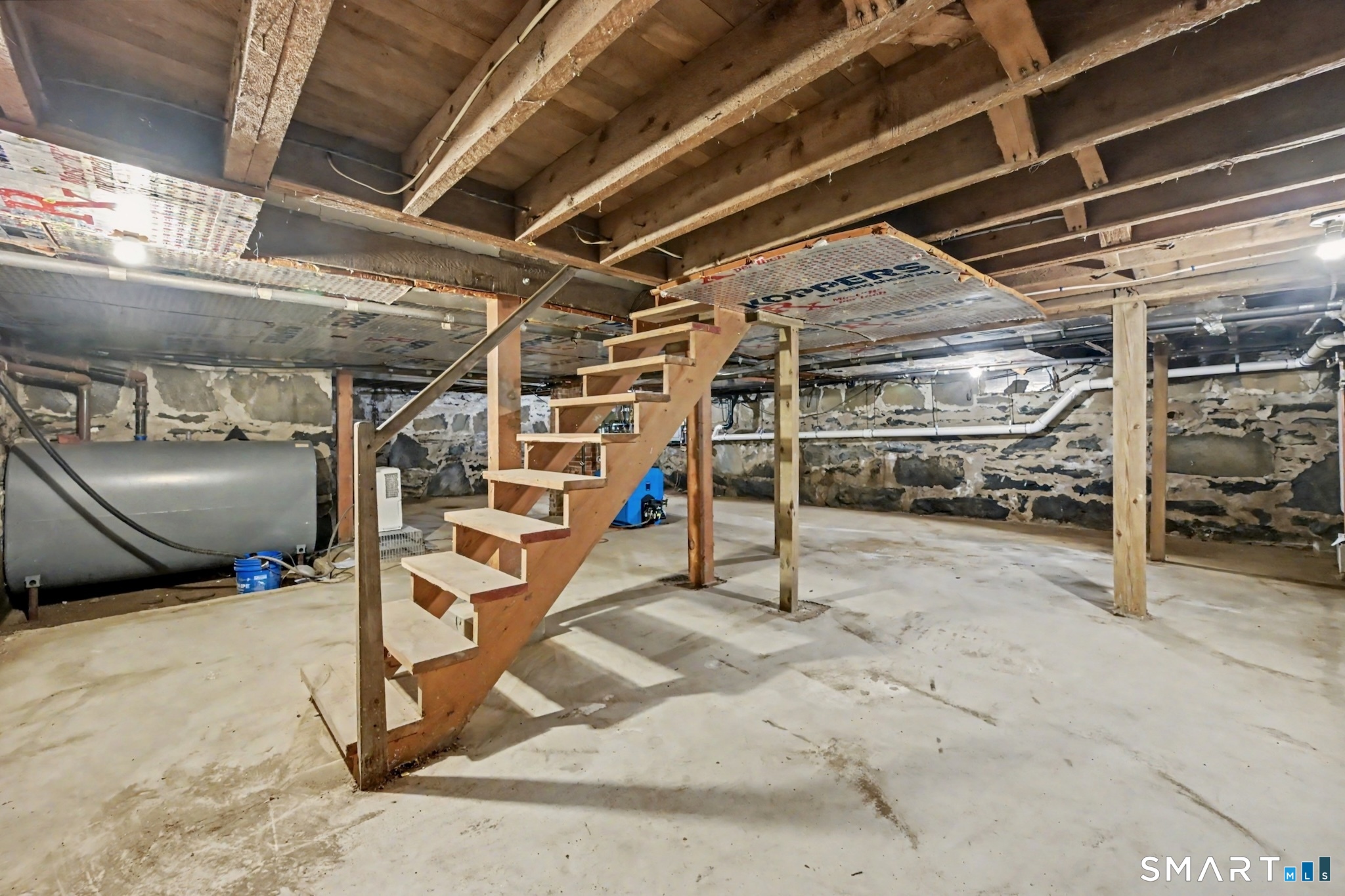 33 Hatch Road Bridgewater, CT 06752 - Photo 12 of 40