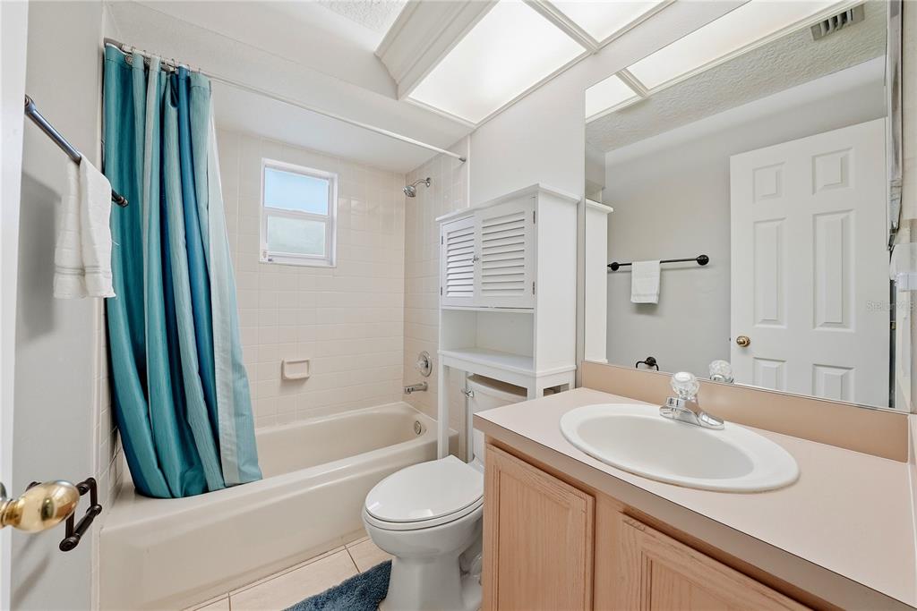 2012 Bridgehampton Place Brandon, FL 33511 - Photo 23 of 32 Gallery Image 23