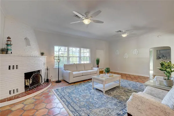 $15,000 | 302 Northwest 11th Street, Delray Beach, FL 33444