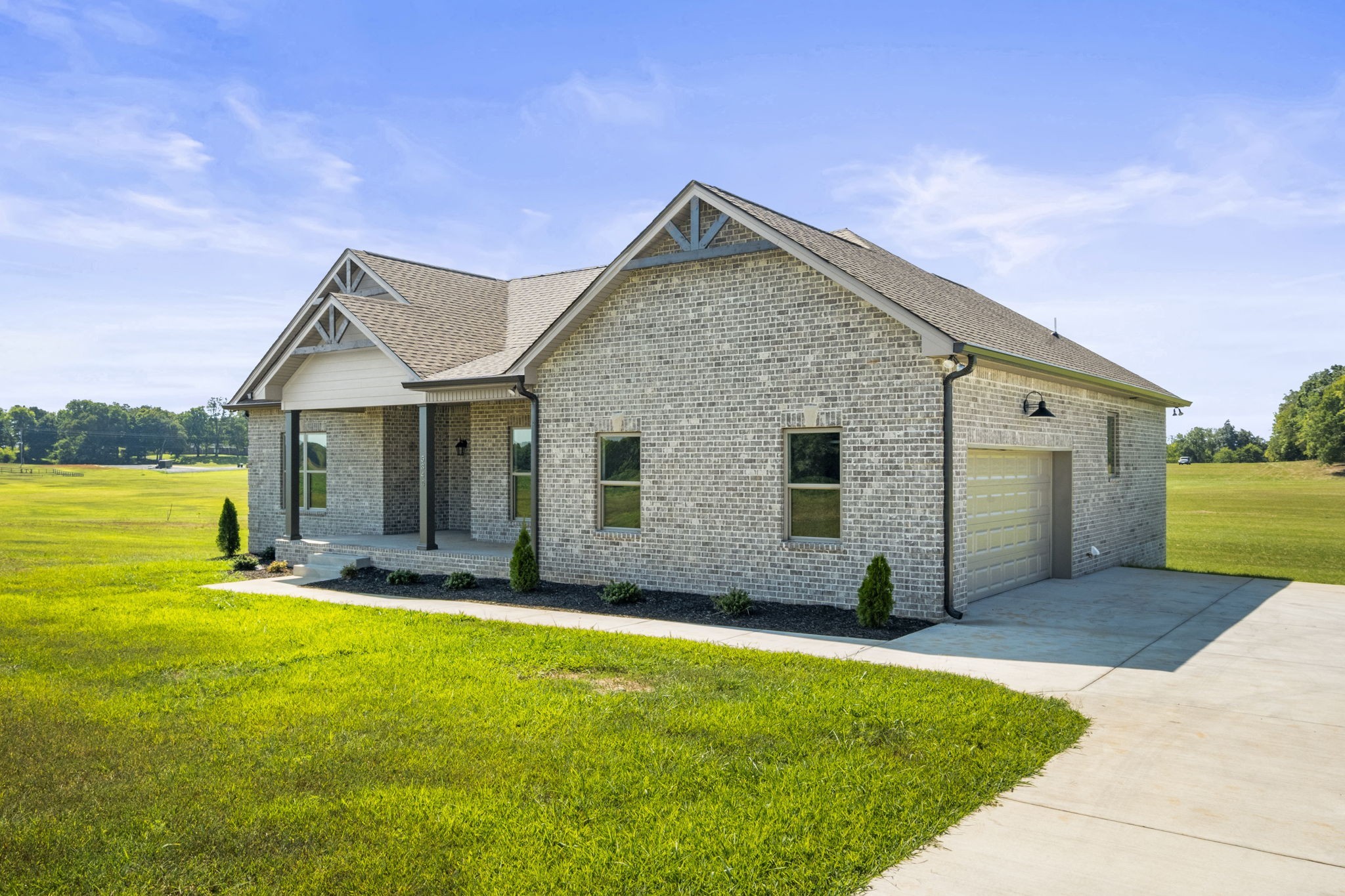 5345 Roy Holman Road Springfield, TN 37172 - Photo 3 of 34 Gallery Image 3