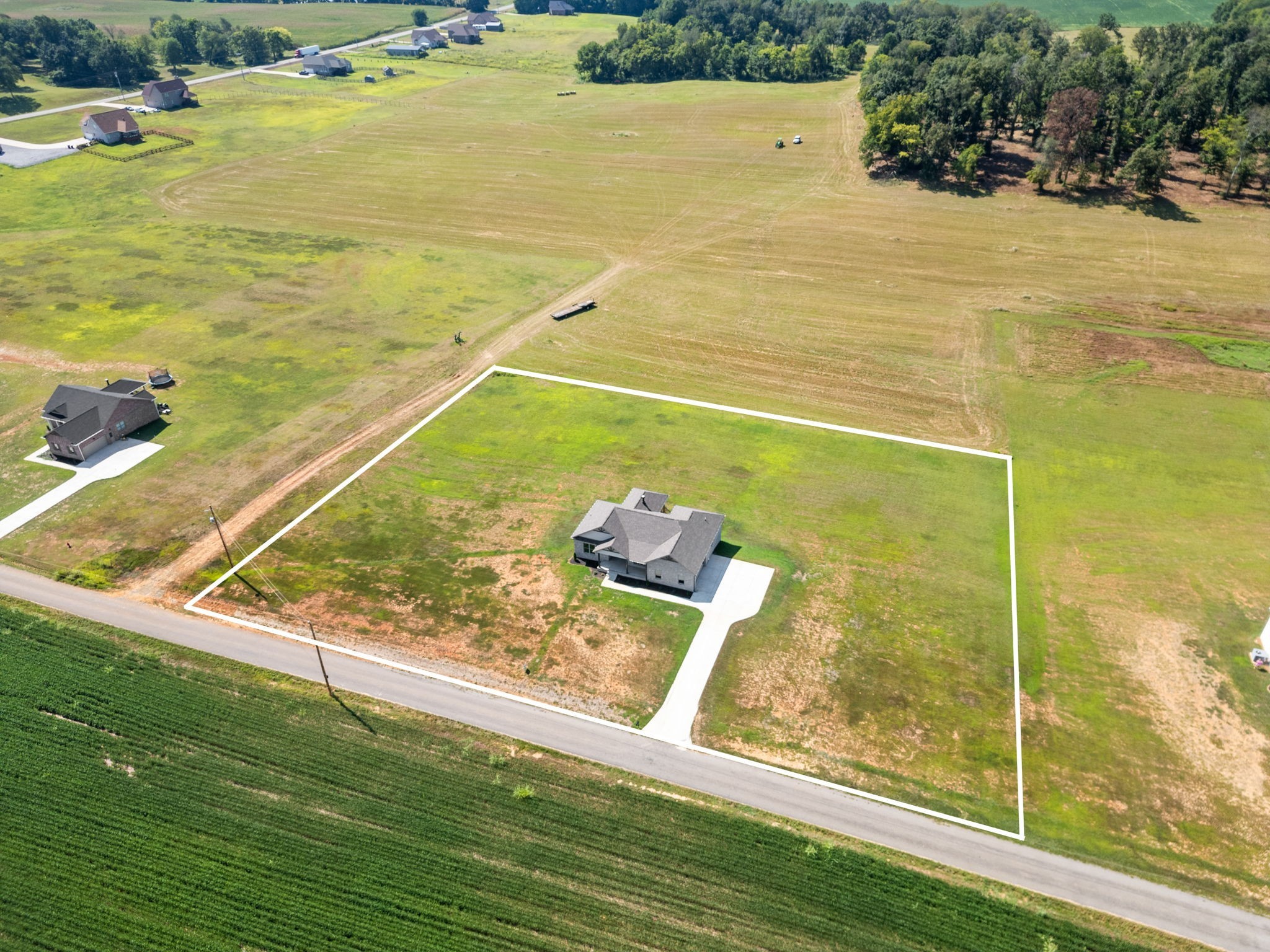 5345 Roy Holman Road Springfield, TN 37172 - Photo 5 of 34 Gallery Image 5