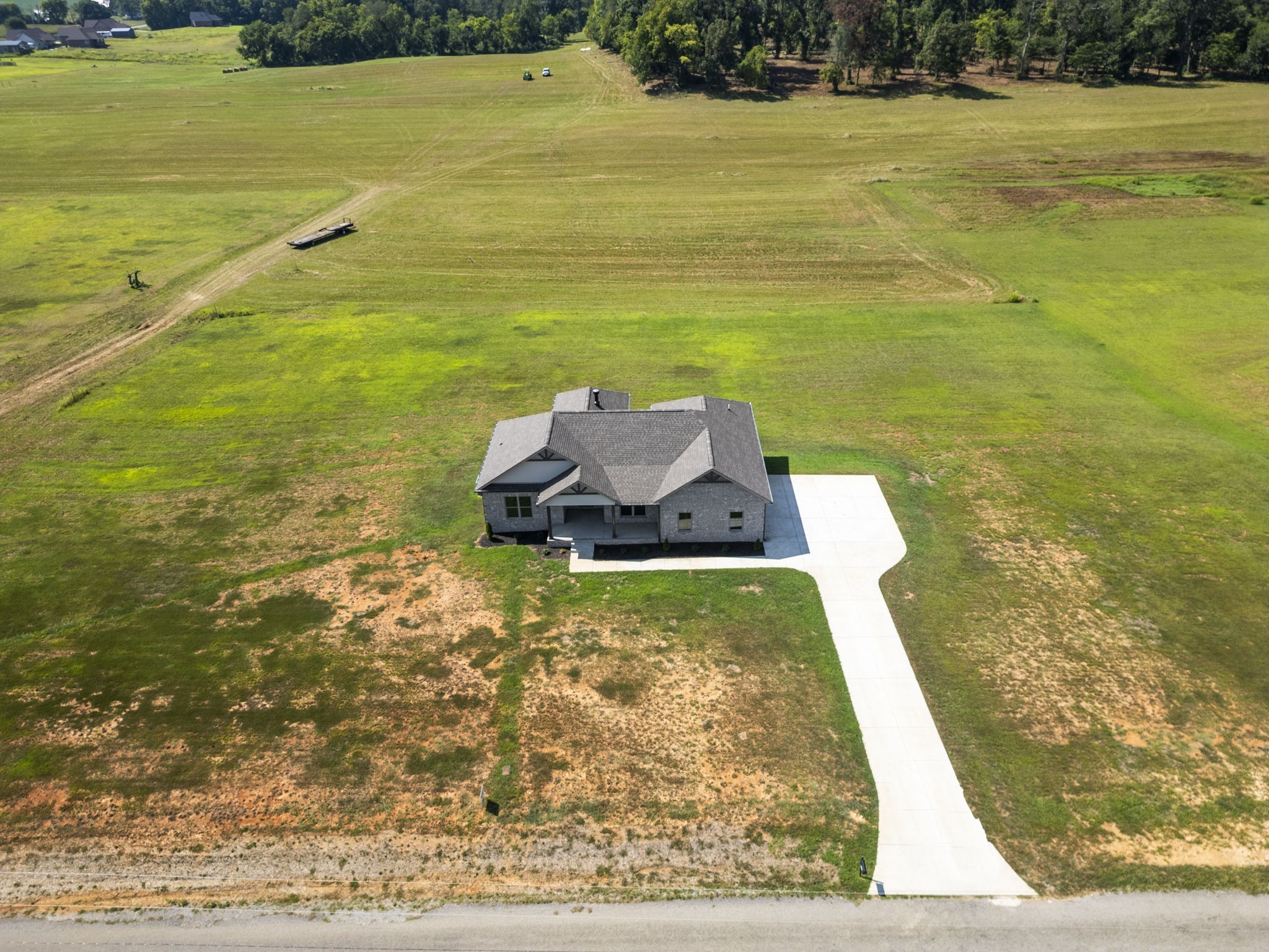 5345 Roy Holman Road Springfield, TN 37172 - Photo 6 of 34 Gallery Image 6