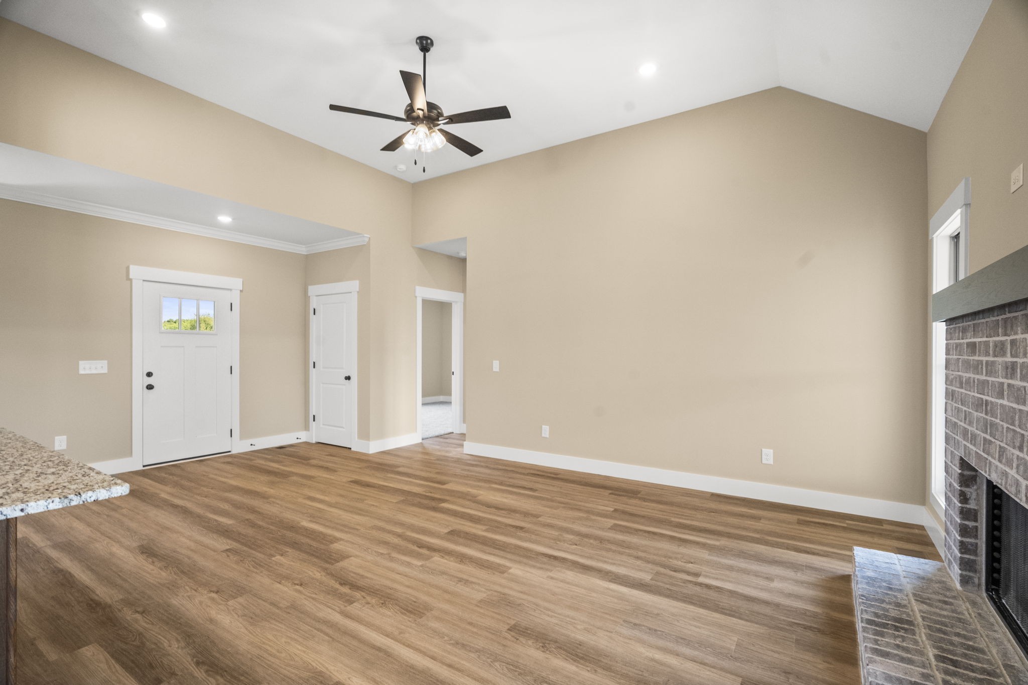 5345 Roy Holman Road Springfield, TN 37172 - Photo 10 of 34 Gallery Image 10